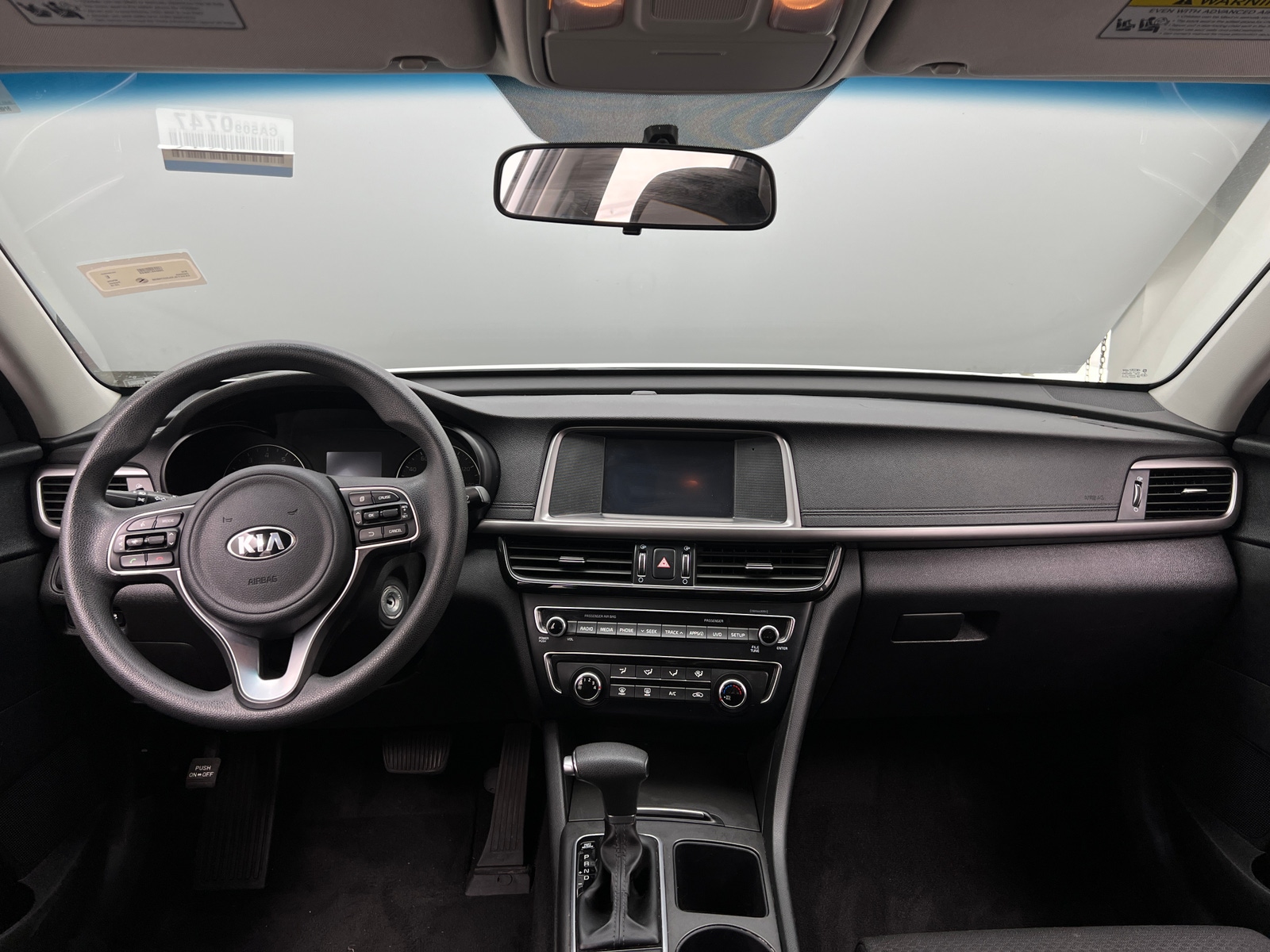 Thumbnail: 2018 Kia Optima - 3