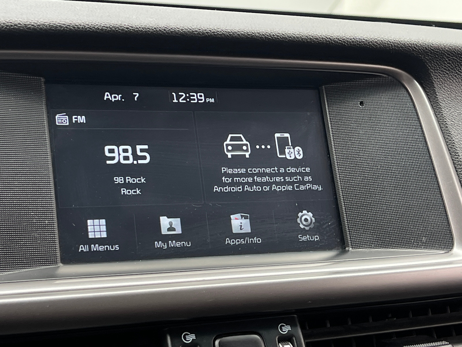 Thumbnail: 2018 Kia Optima - 4