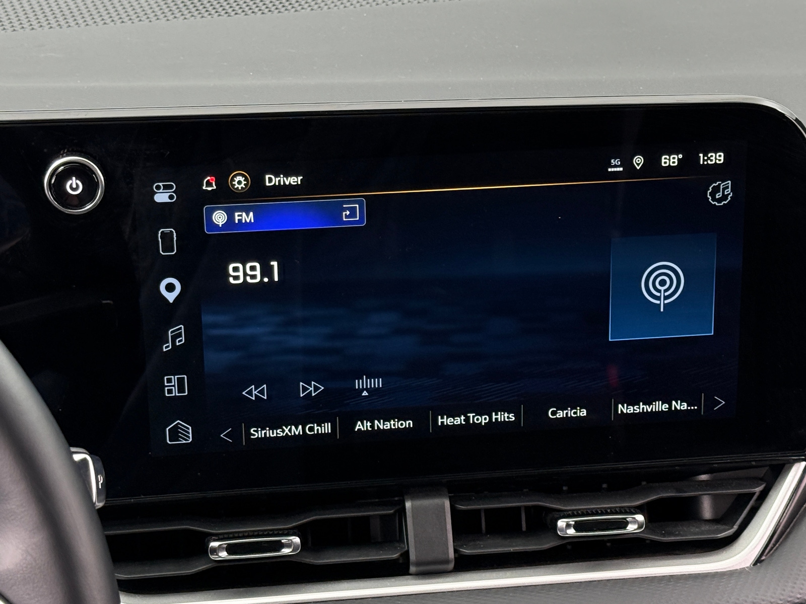 Thumbnail: 2025 Chevrolet Equinox - 4