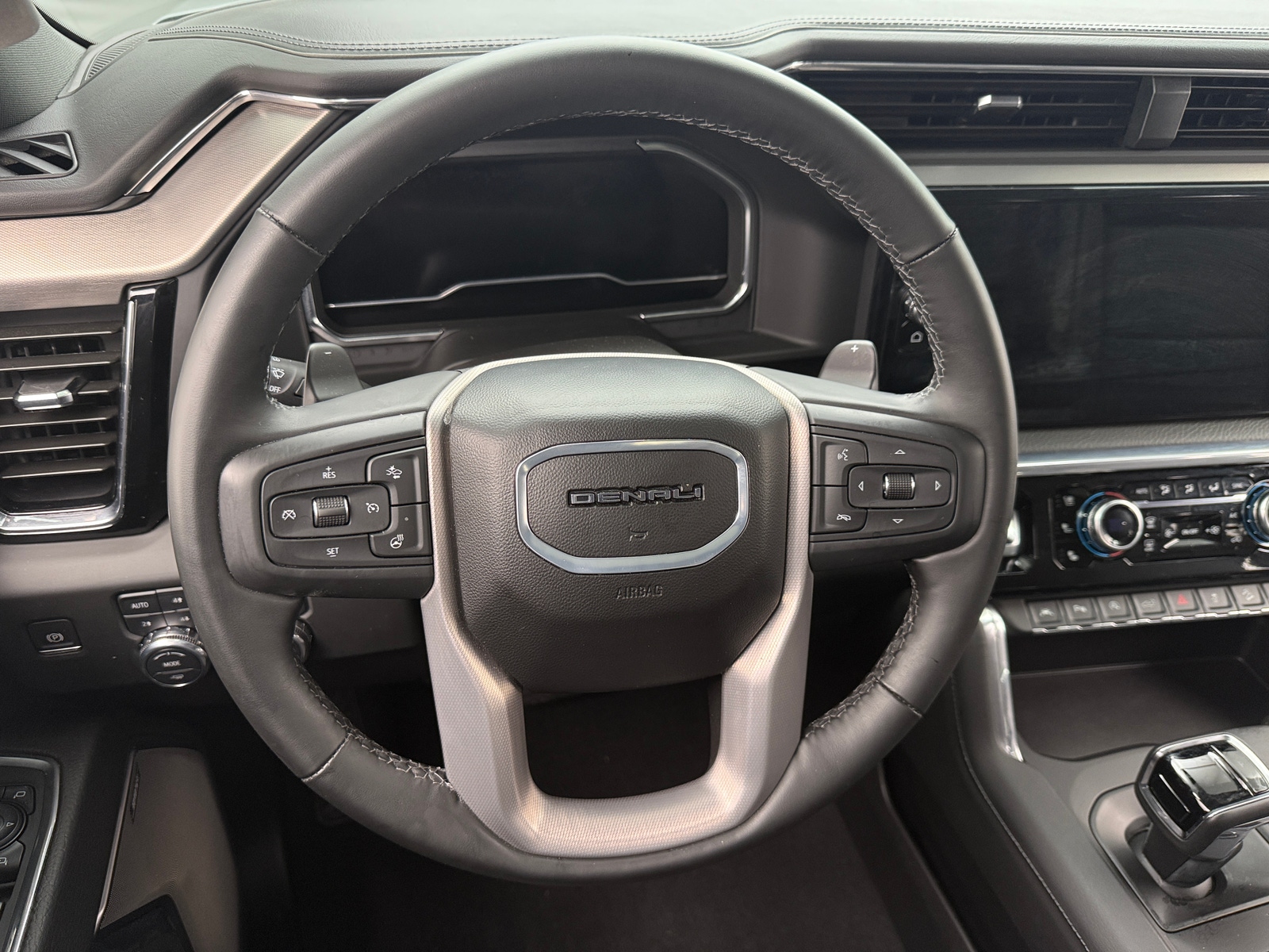 Thumbnail: 2024 GMC Sierra 1500 - 4