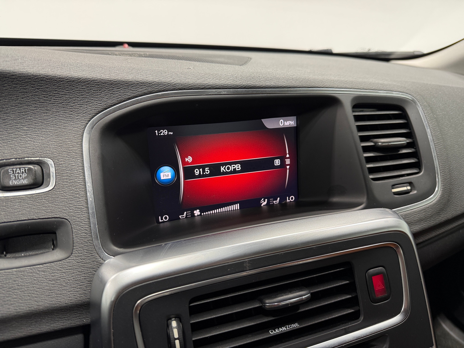 Thumbnail: 2018 Volvo S60 - 3