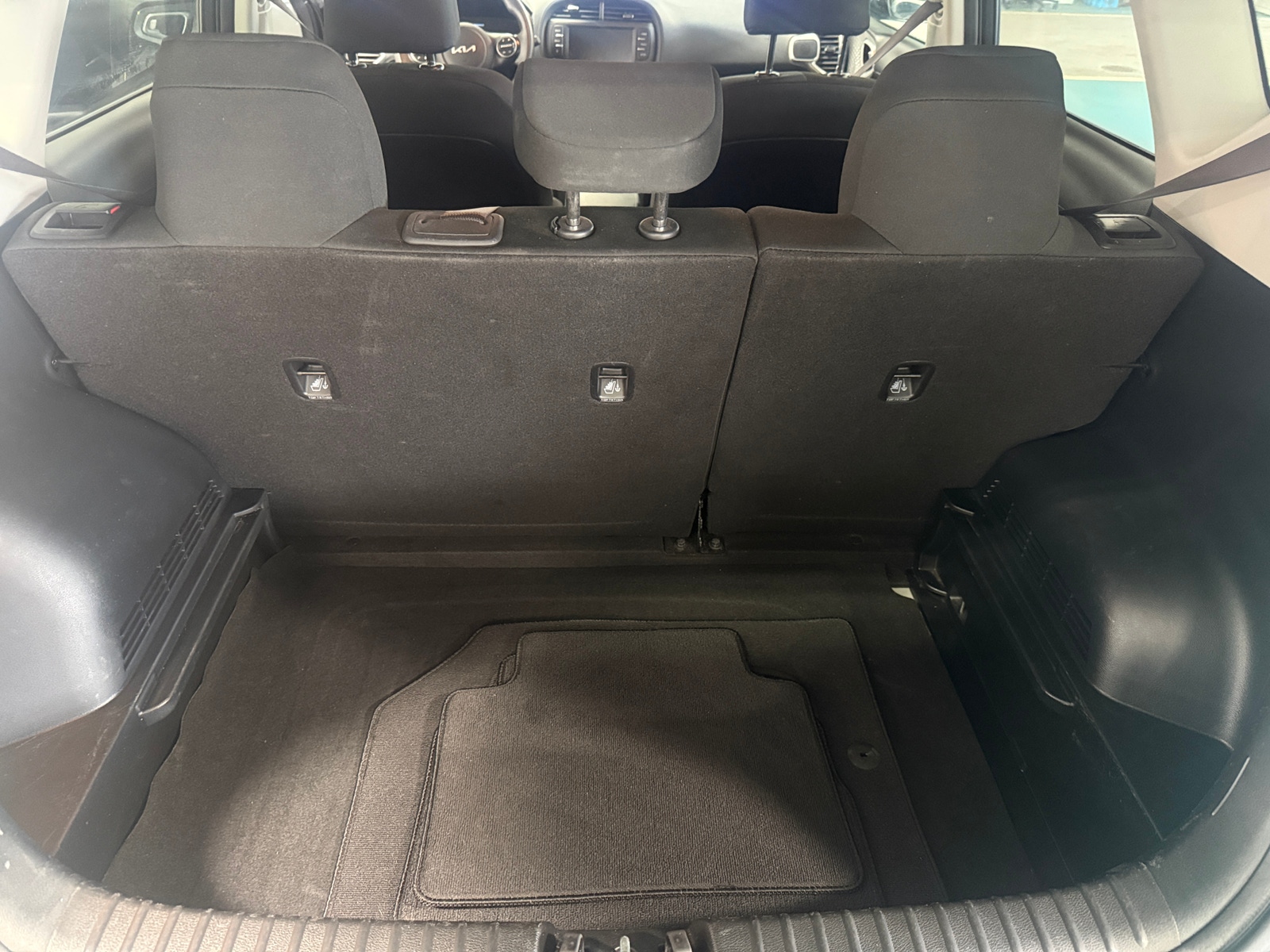 Thumbnail: 2025 Kia Soul - 7