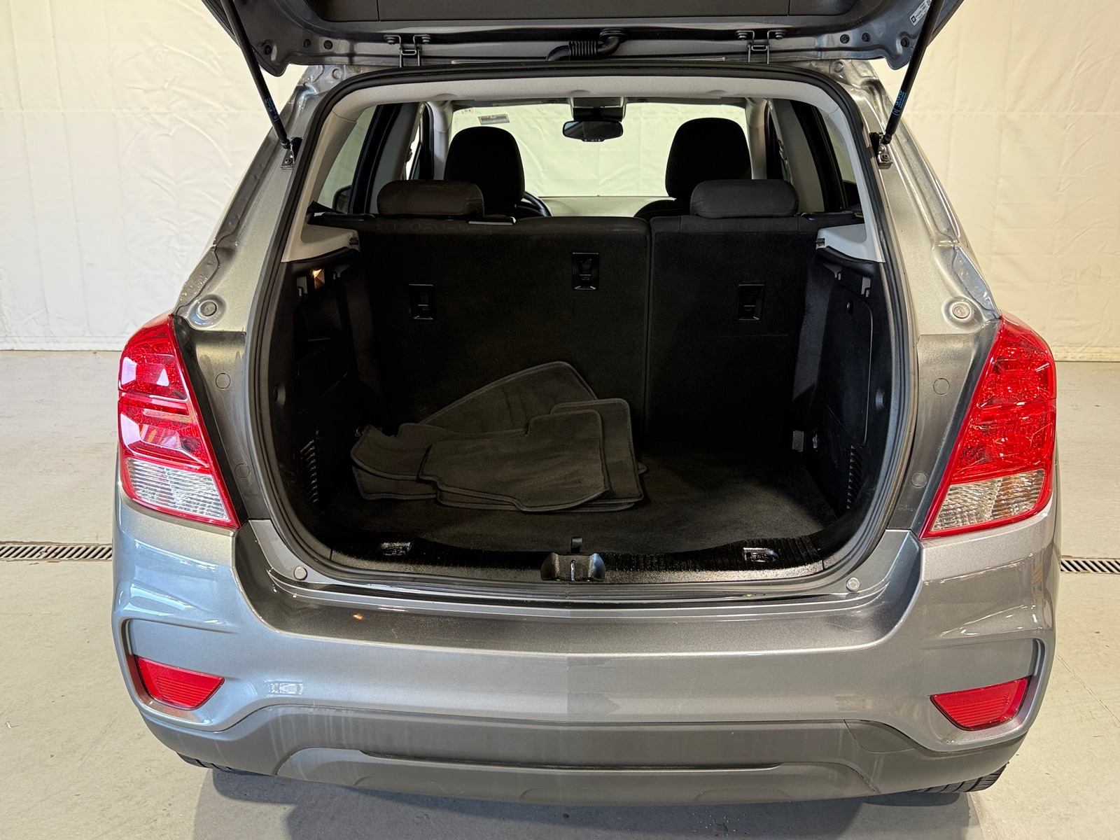 Thumbnail: 2020 Chevrolet Trax - 7