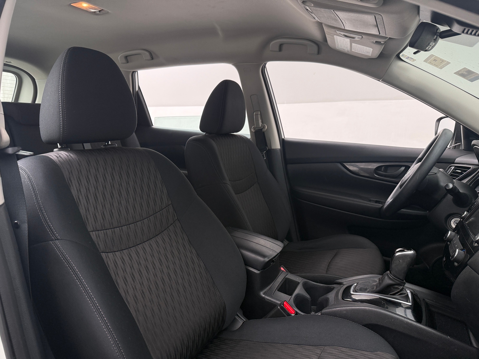 Thumbnail: 2019 Nissan Rogue - 2