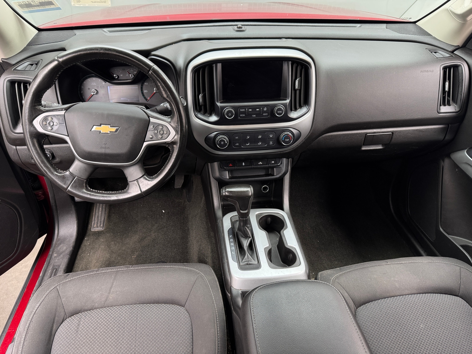 Thumbnail: 2018 Chevrolet Colorado - 3