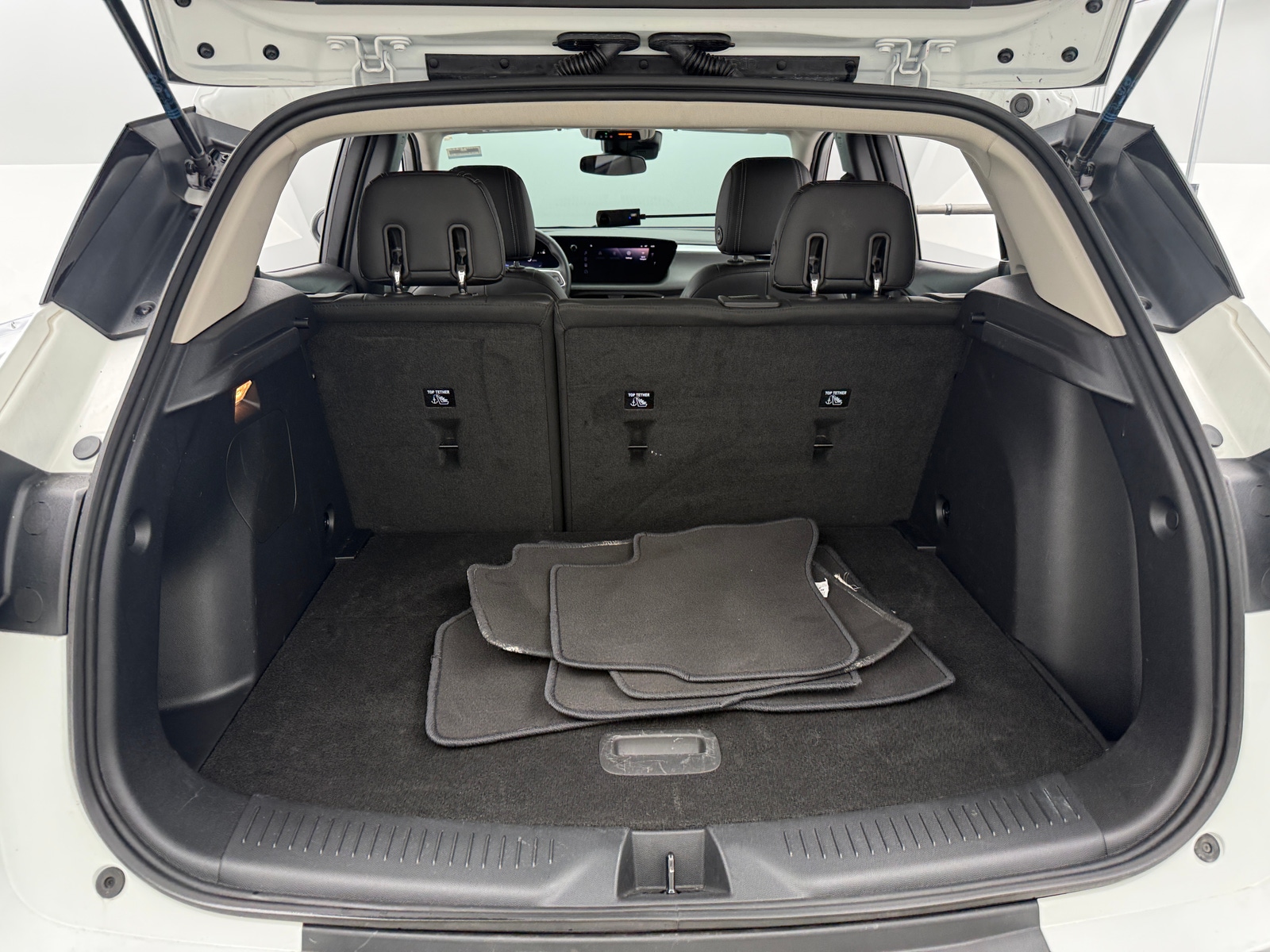 Thumbnail: 2025 Buick Encore GX - 6