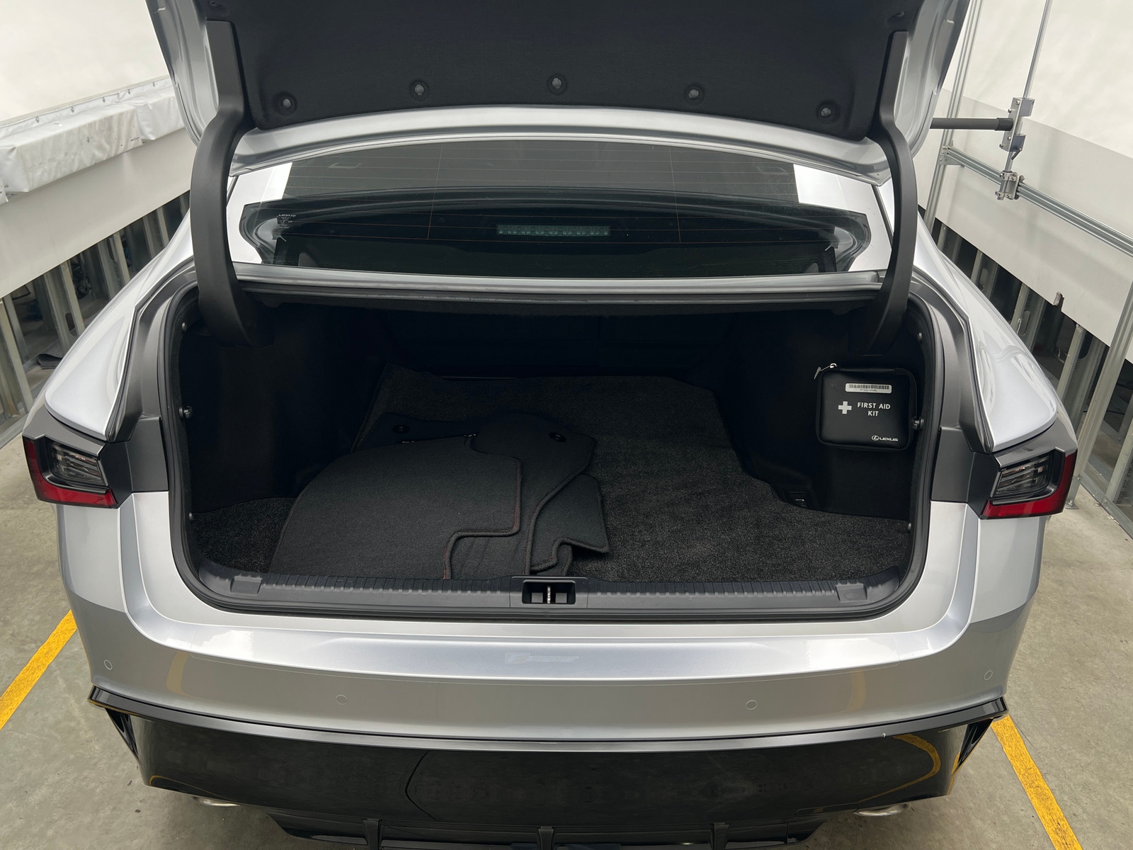 Thumbnail: 2021 Lexus IS - 6