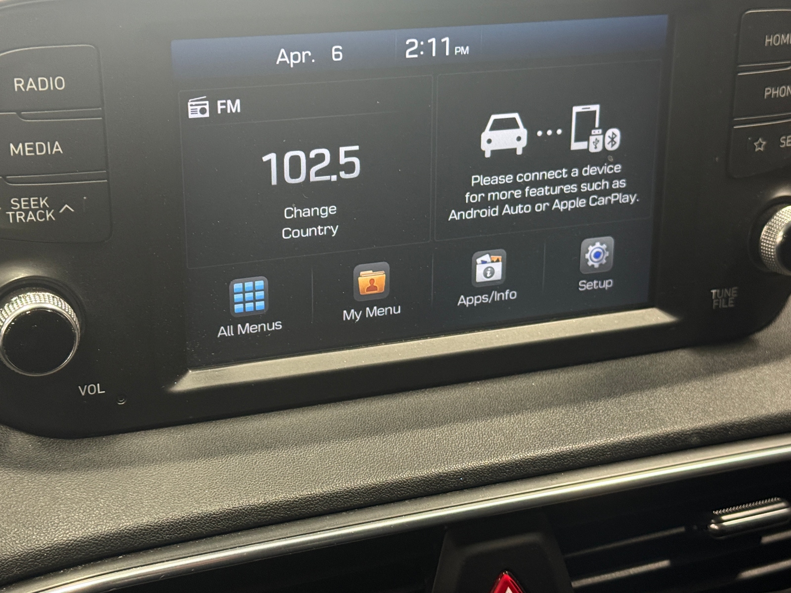 Thumbnail: 2019 Hyundai Santa Fe - 4