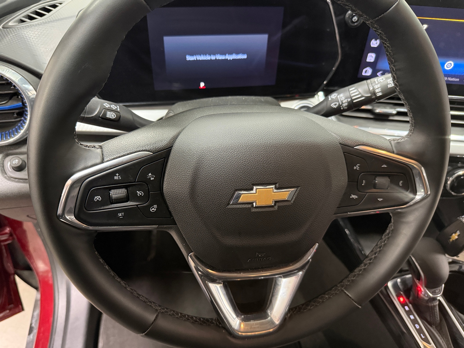 Thumbnail: 2025 Chevrolet Trax - 5