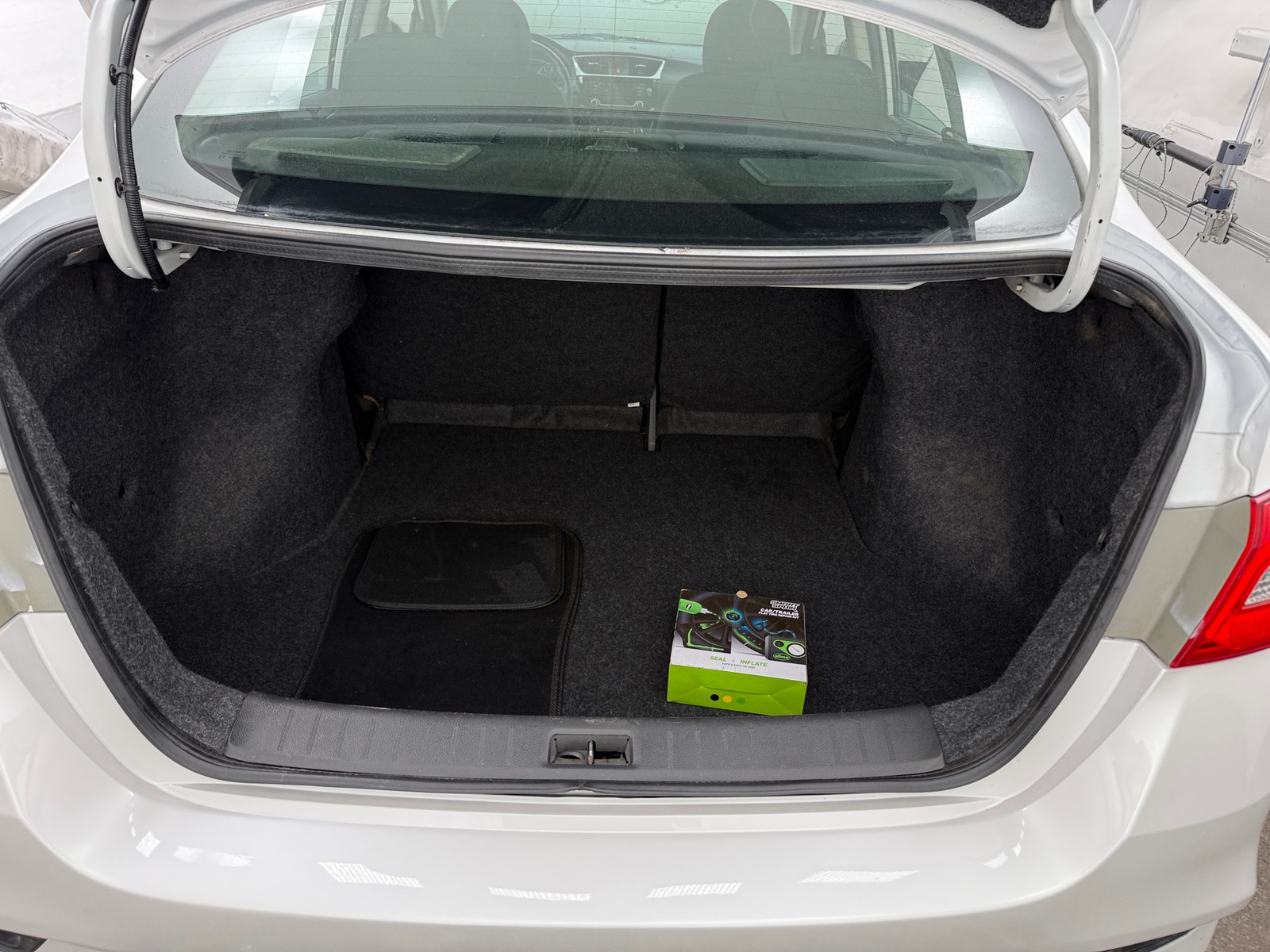 Thumbnail: 2017 Nissan Sentra - 7