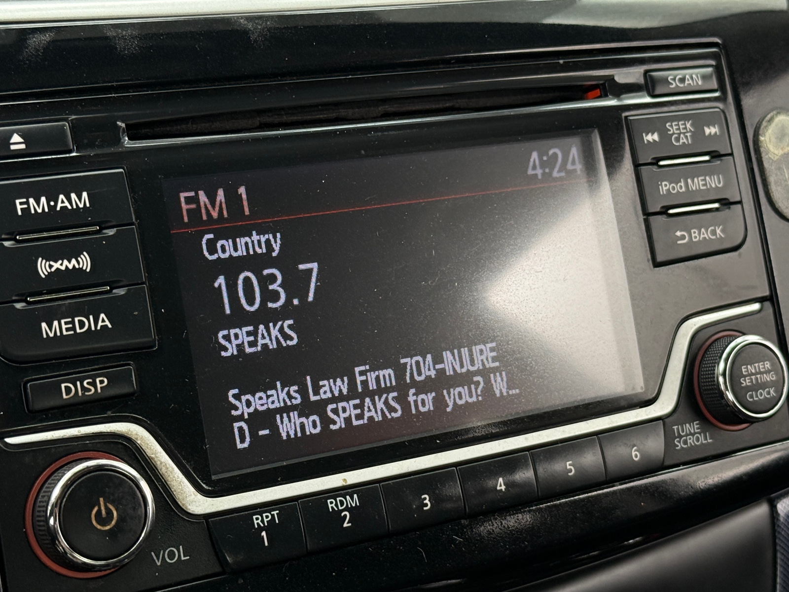 Thumbnail: 2017 Nissan Sentra - 4