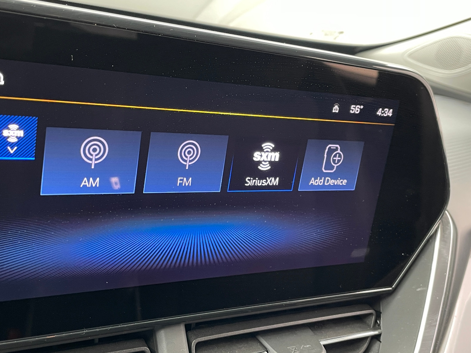 Thumbnail: 2025 Chevrolet Trax - 4