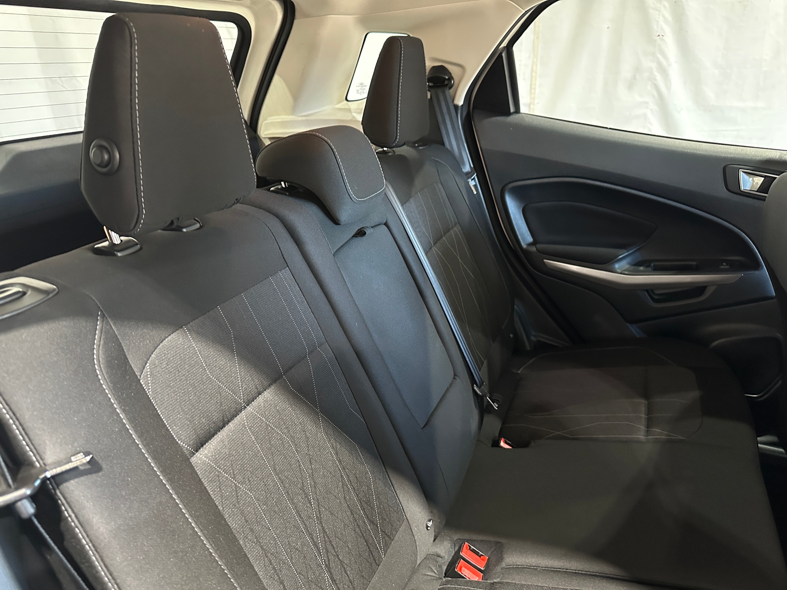 Thumbnail: 2021 Ford EcoSport - 6