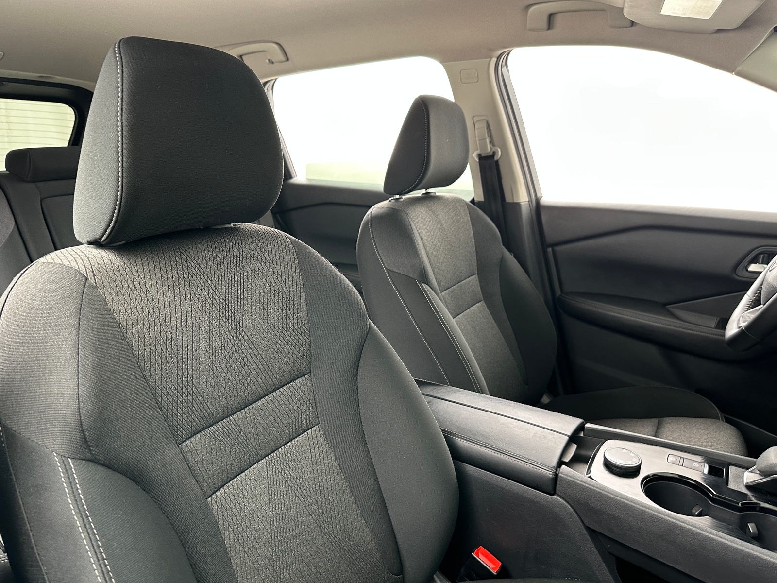 Thumbnail: 2025 Nissan Rogue - 2