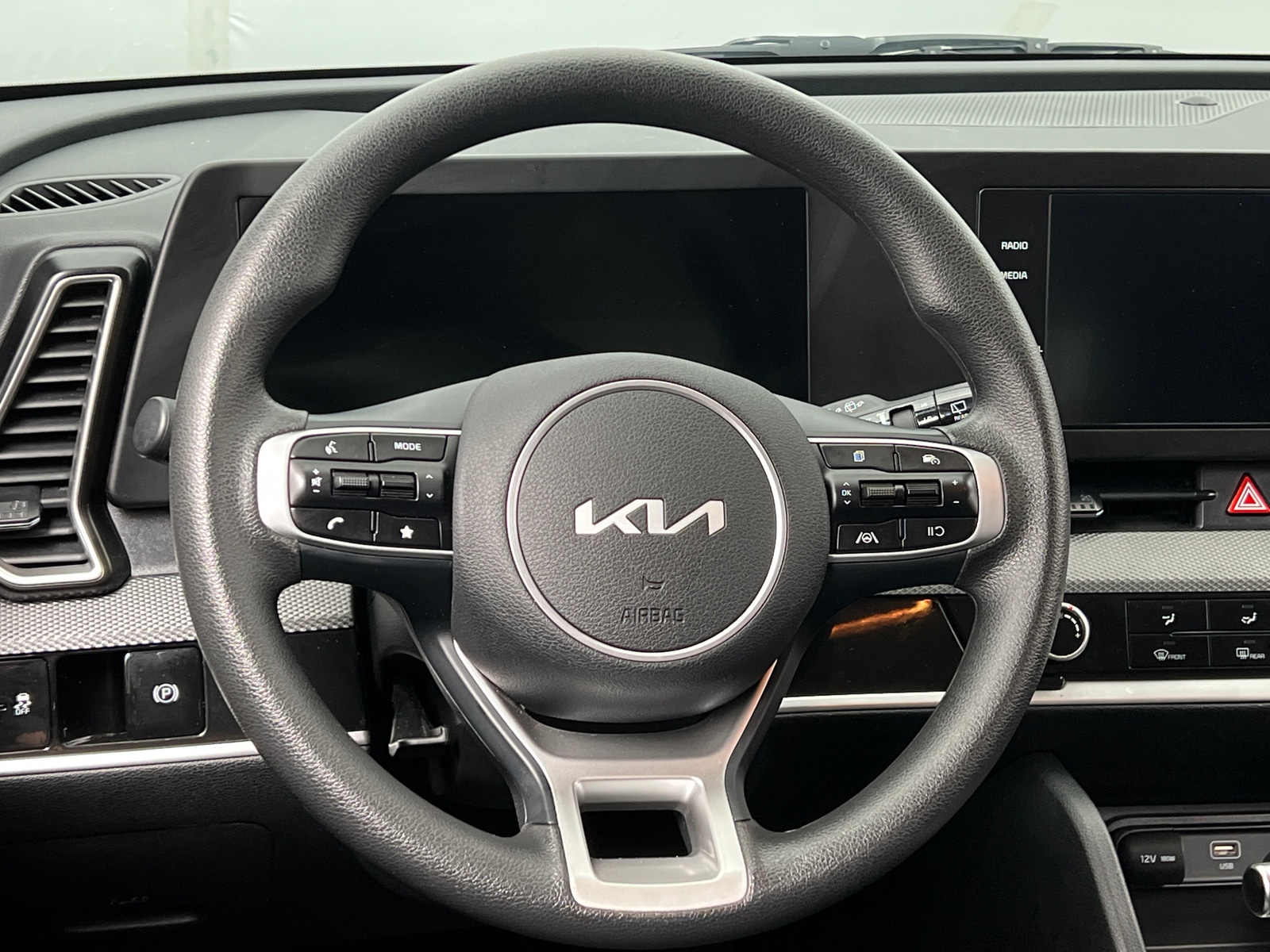 Thumbnail: 2025 Kia Sportage - 5