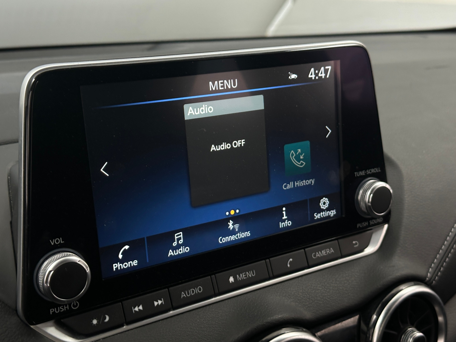 Thumbnail: 2025 Nissan Sentra - 4