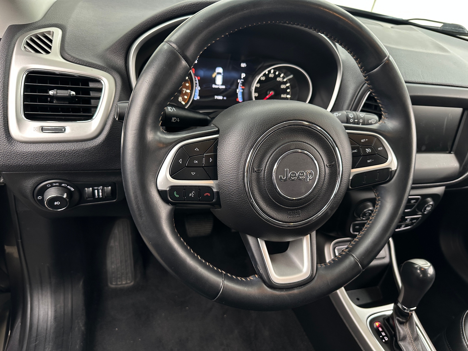 Thumbnail: 2018 Jeep Compass - 5