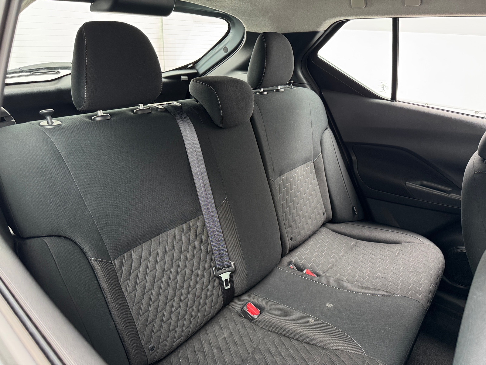 Thumbnail: 2022 Nissan Kicks - 6