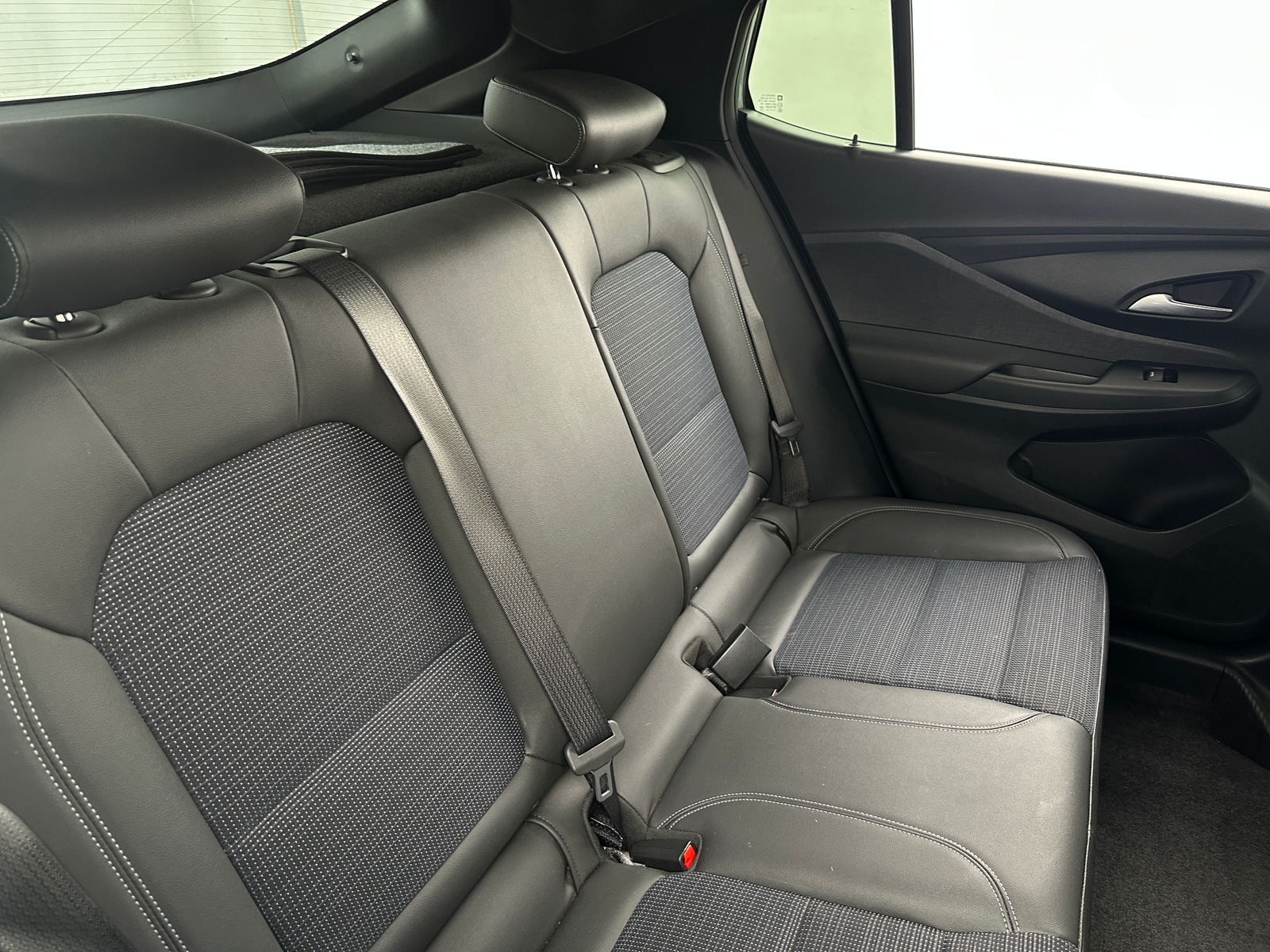 Thumbnail: 2025 Buick Envista - 6