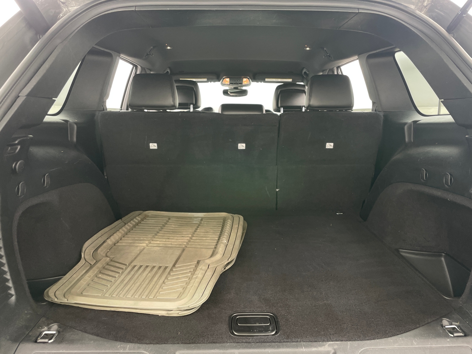 Thumbnail: 2019 Jeep Grand Cherokee - 6