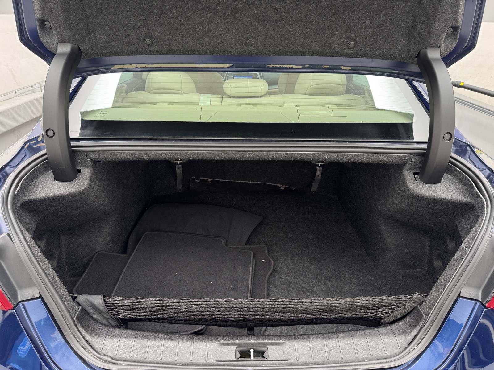 Thumbnail: 2017 Nissan Maxima - 6