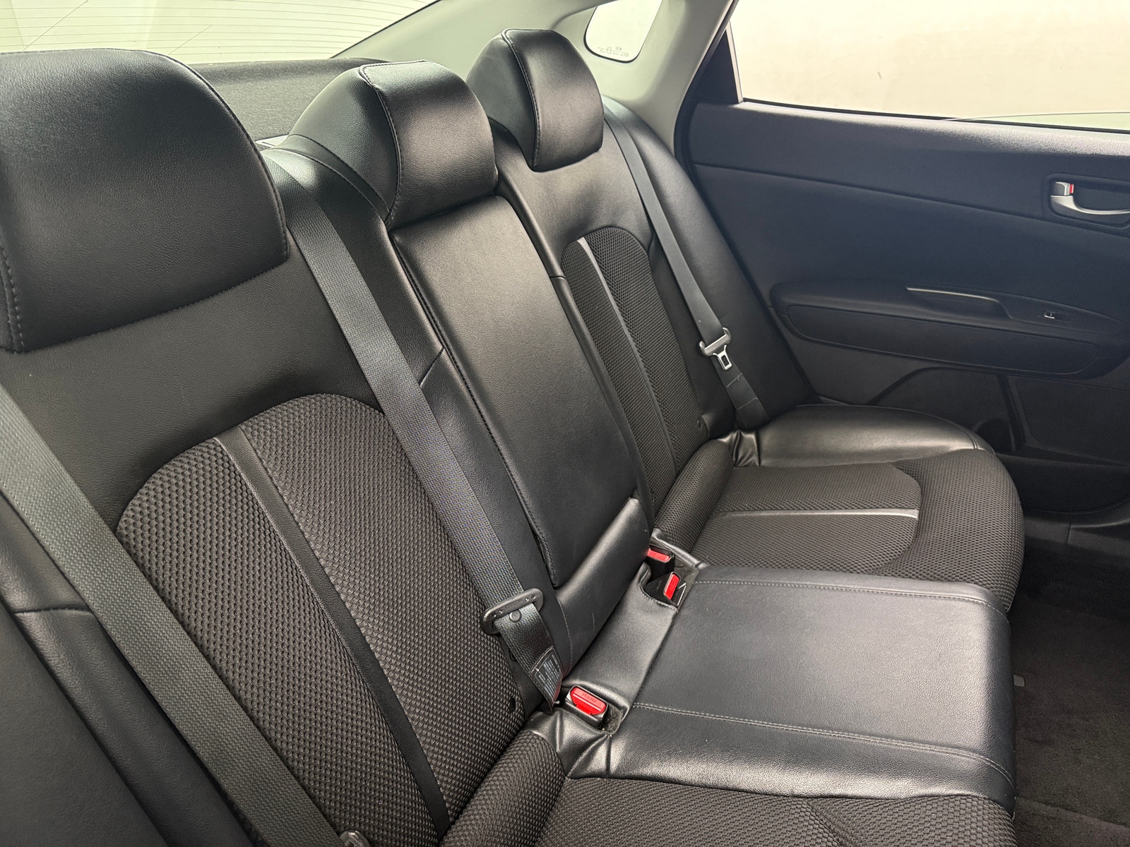 Thumbnail: 2019 Kia Optima - 6