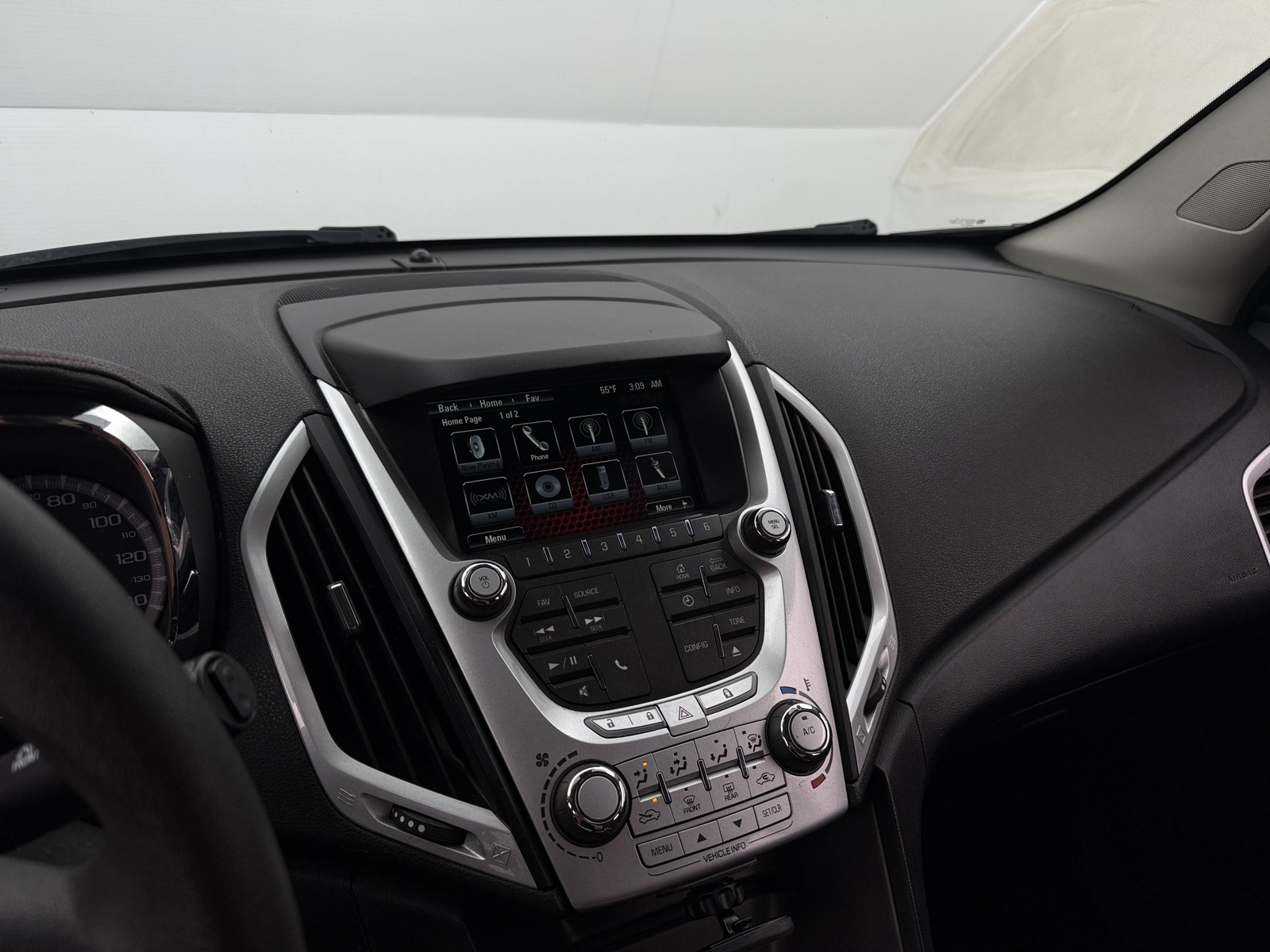 Thumbnail: 2015 GMC Terrain - 4