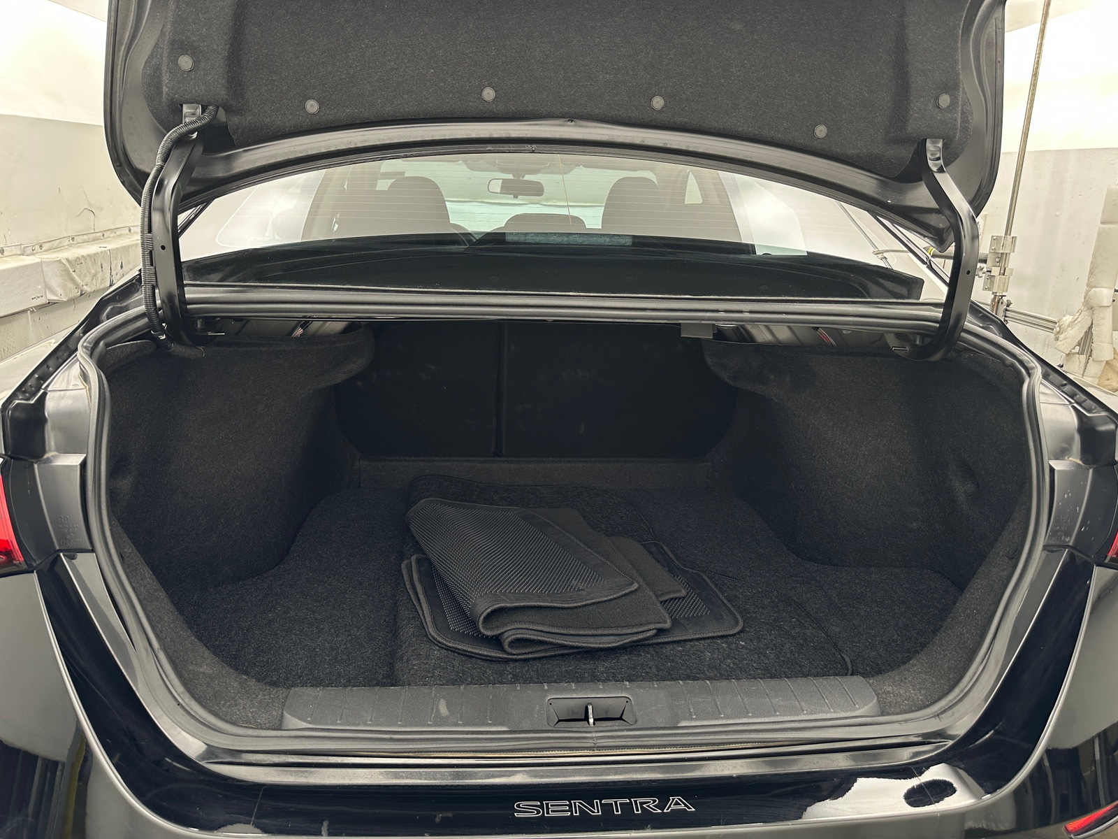 Thumbnail: 2024 Nissan Sentra - 7