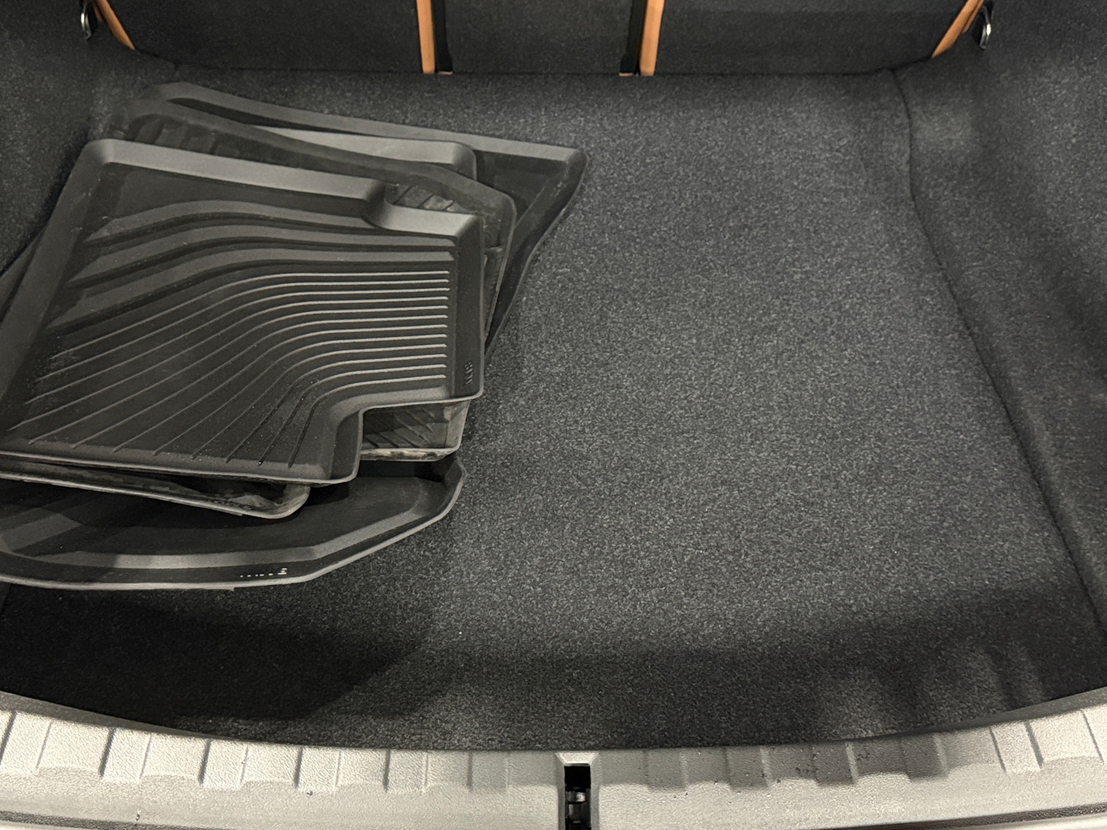 Thumbnail: 2024 BMW 3 Series - 6