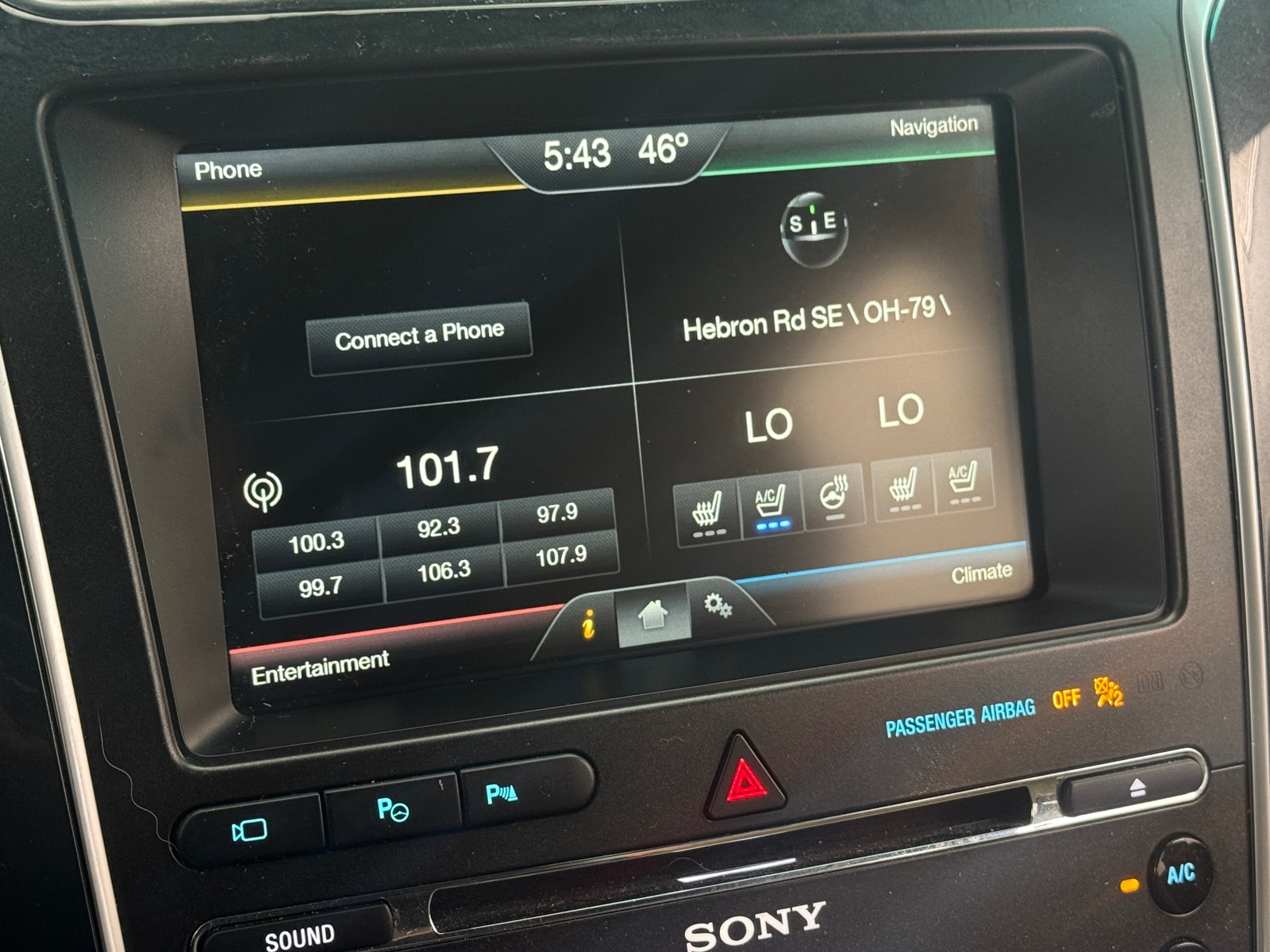 Thumbnail: 2016 Ford Explorer - 3