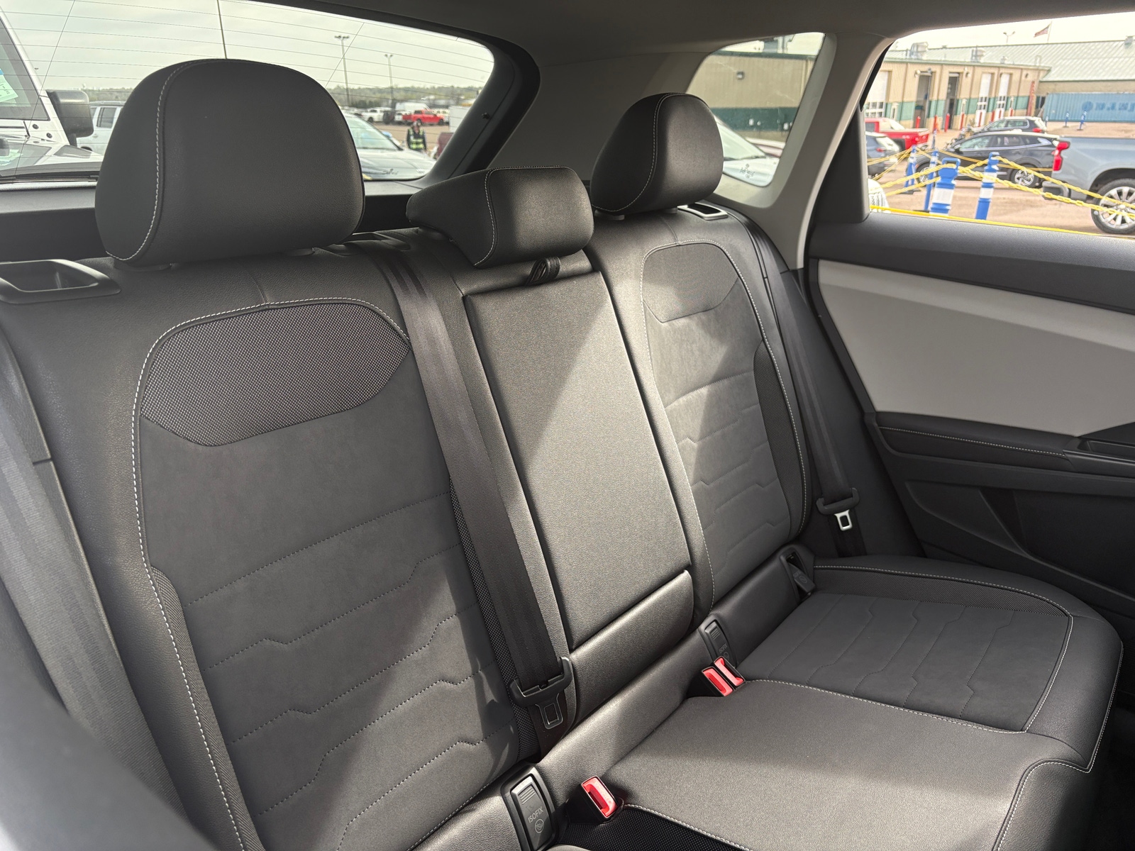 Thumbnail: 2025 Volkswagen Taos - 6