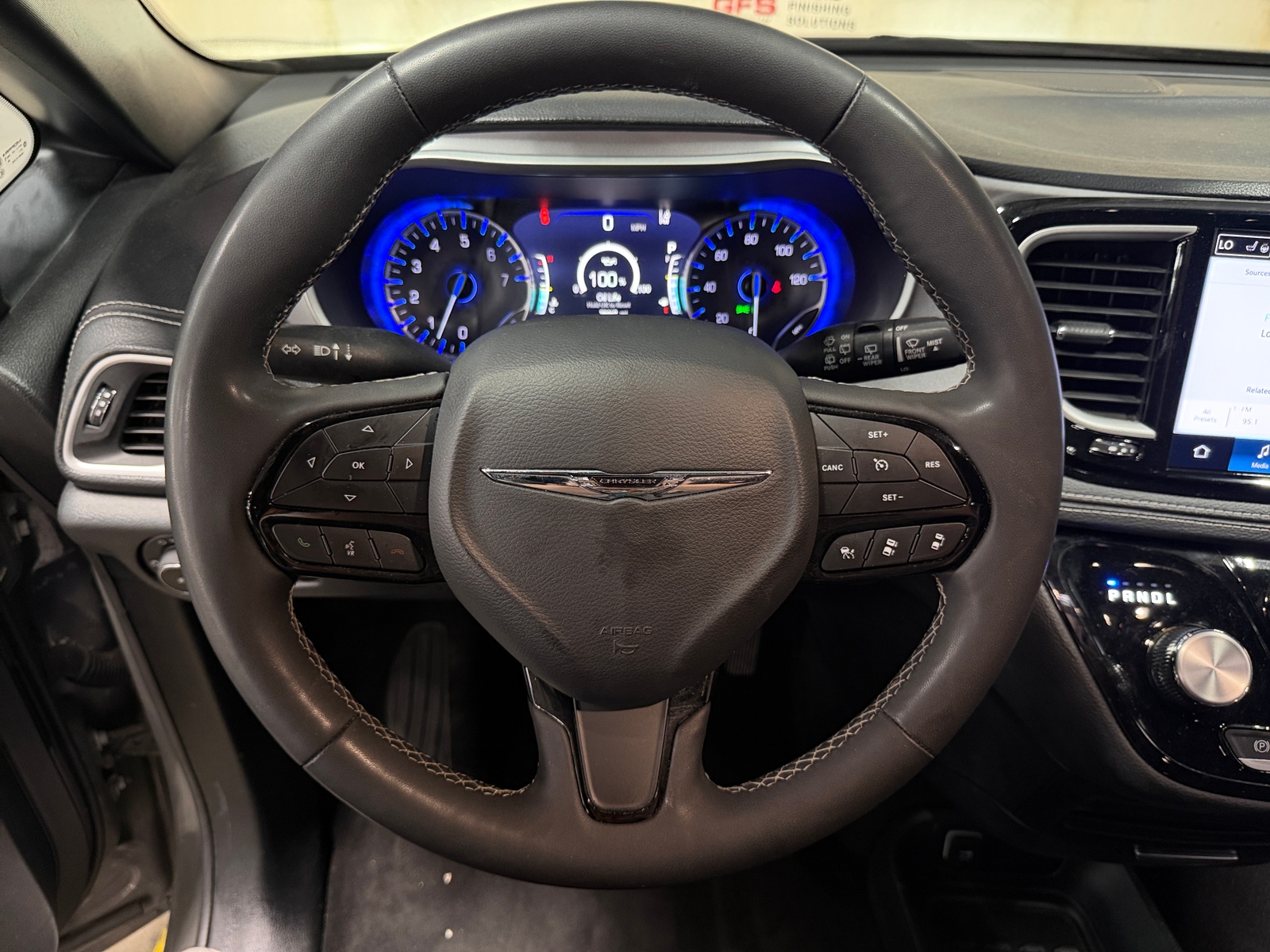 Thumbnail: 2024 Chrysler Pacifica - 5