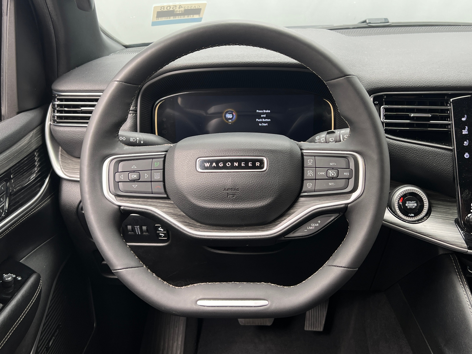 Thumbnail: 2024 Jeep Wagoneer - 4