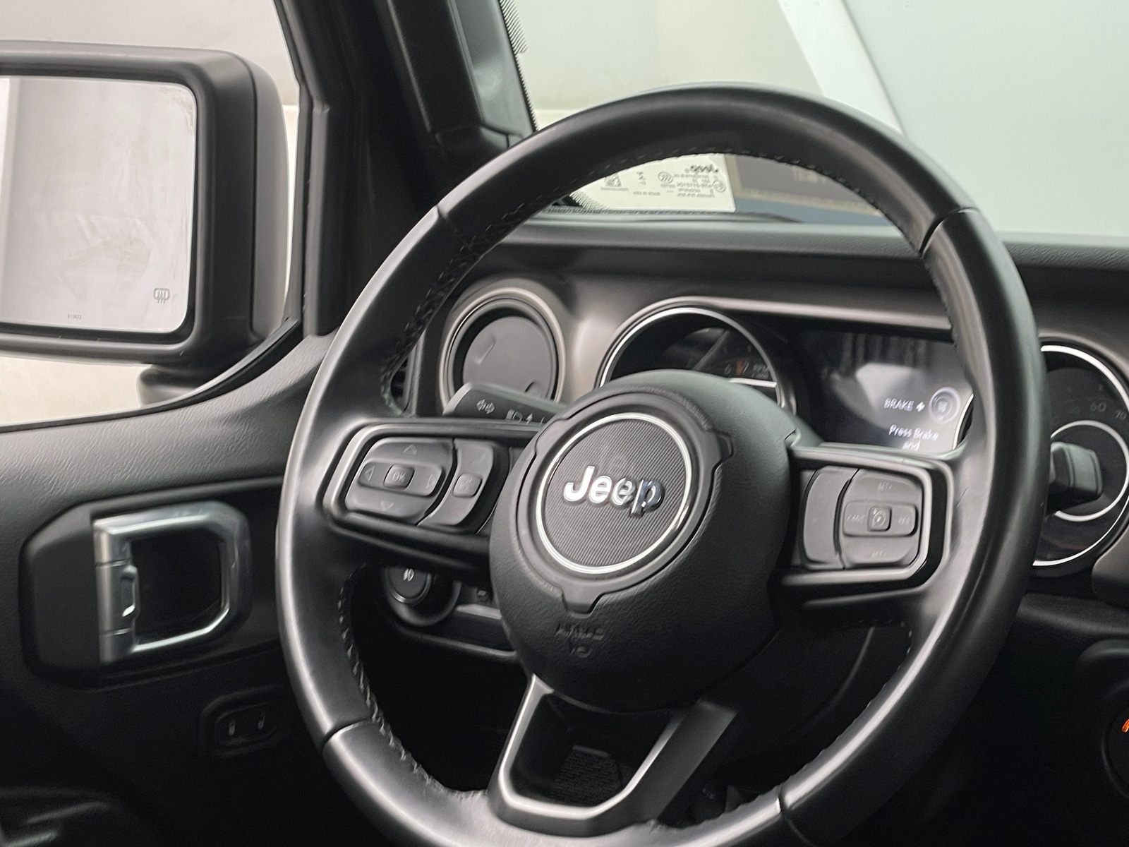 Thumbnail: 2022 Jeep Wrangler - 5