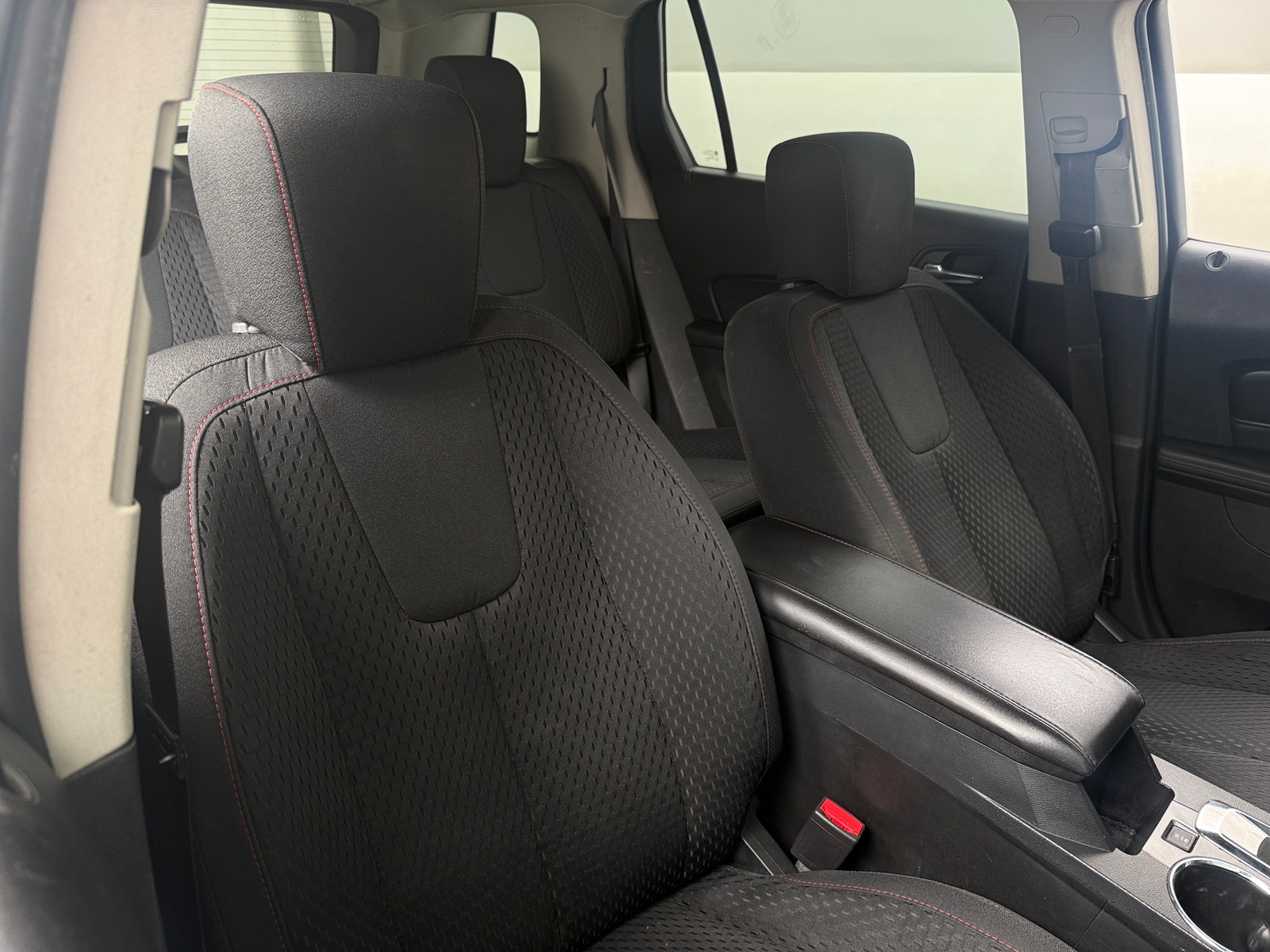 Thumbnail: 2015 GMC Terrain - 2
