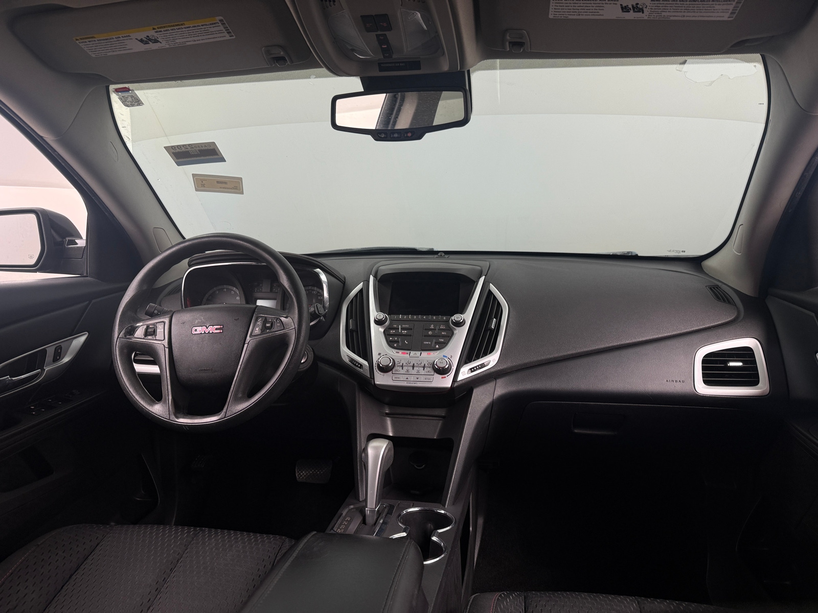 Thumbnail: 2015 GMC Terrain - 3