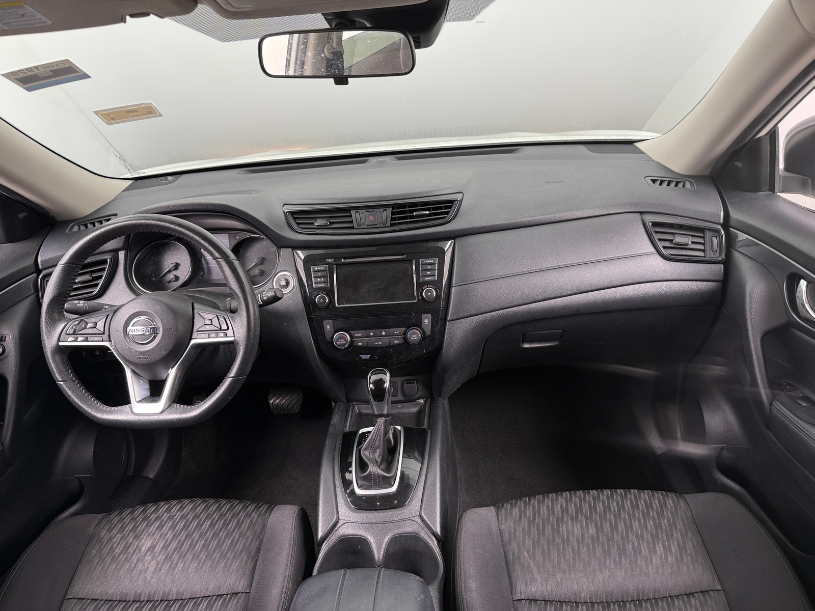 Thumbnail: 2020 Nissan Rogue - 3