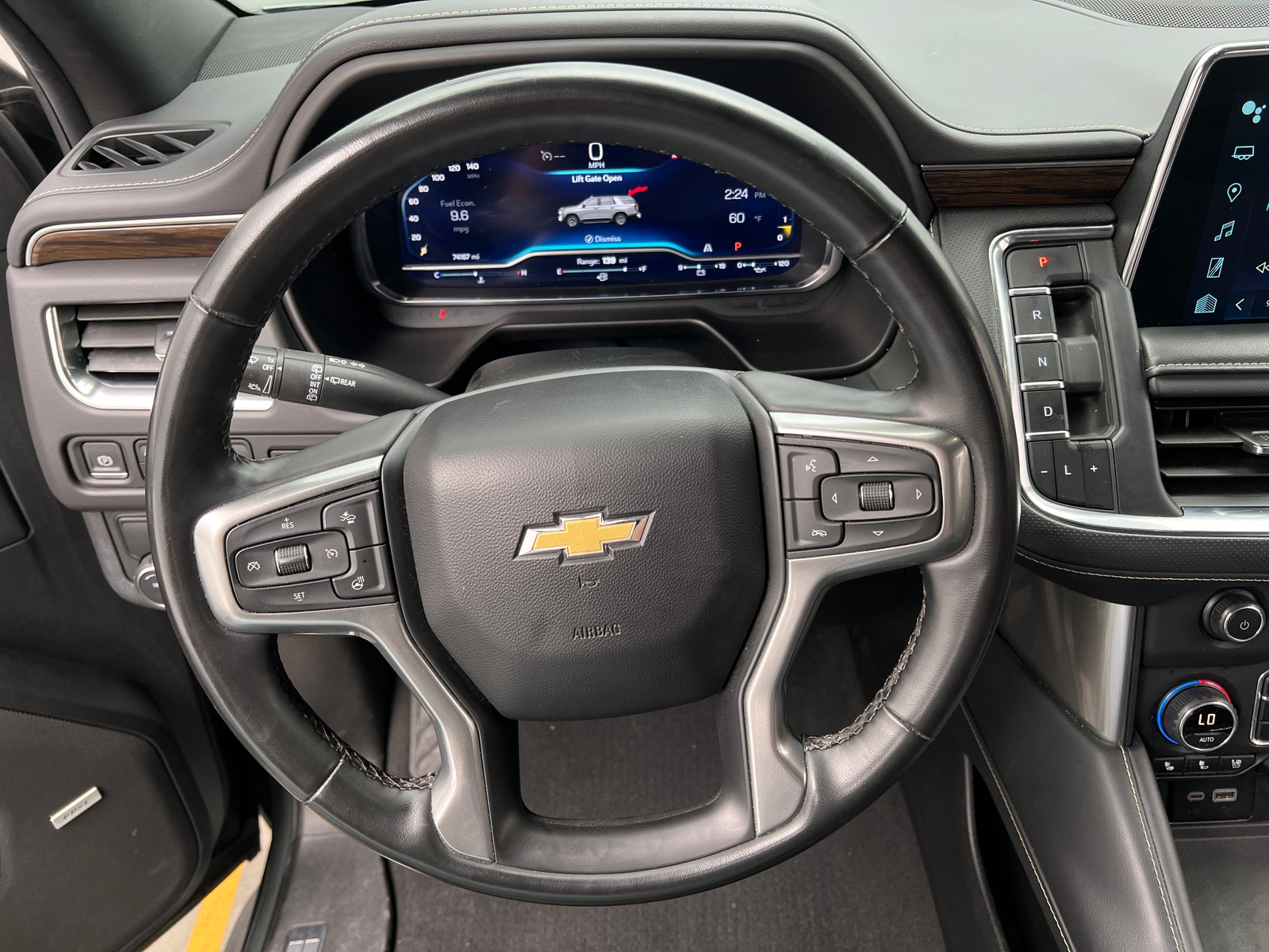 Thumbnail: 2023 Chevrolet Suburban - 4