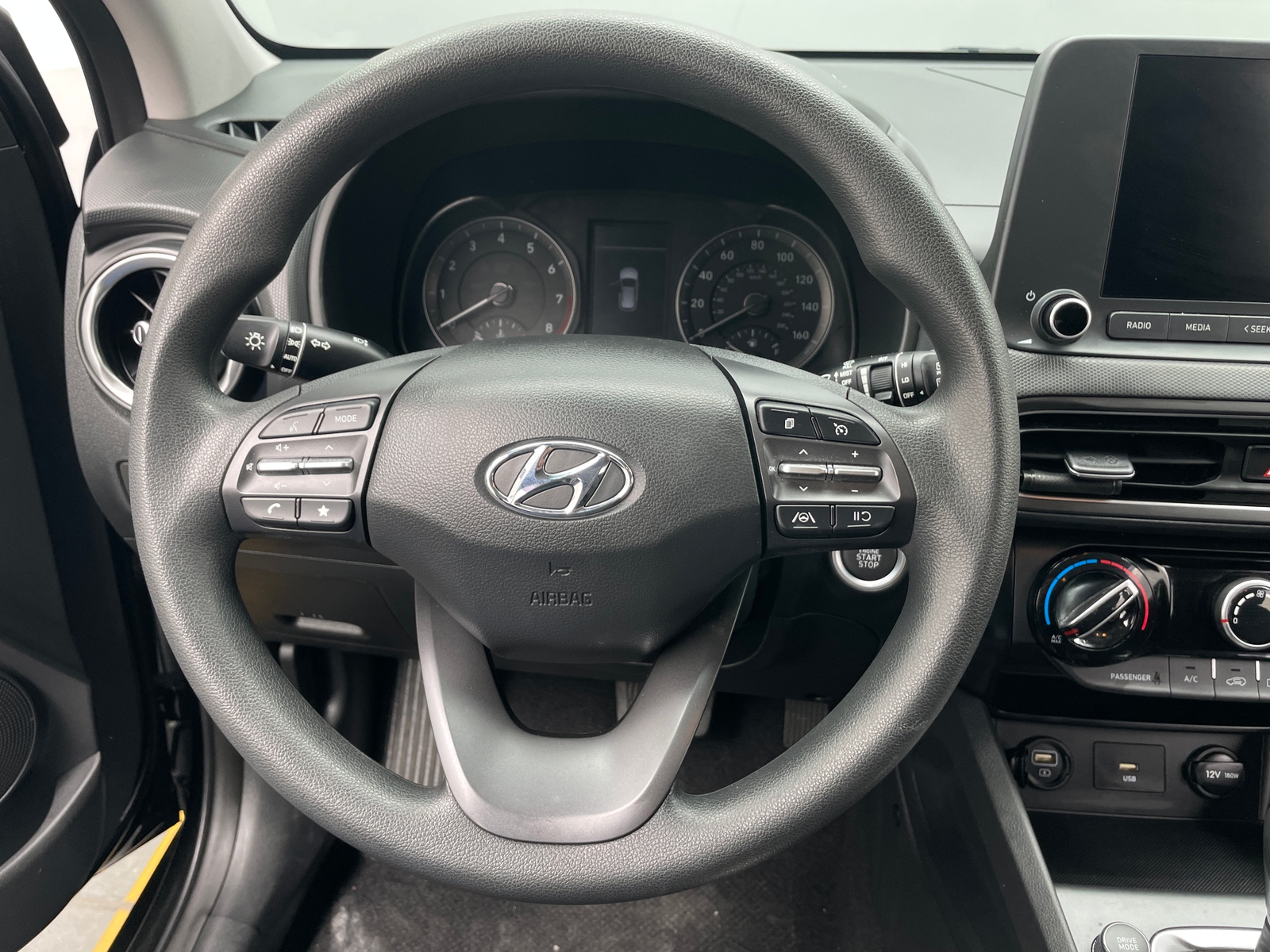 Thumbnail: 2022 Hyundai Kona - 5