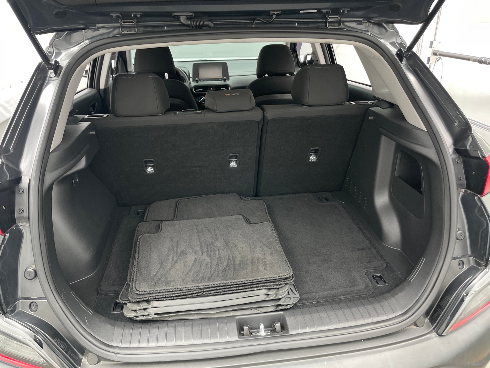 Thumbnail: 2022 Hyundai Kona - 7