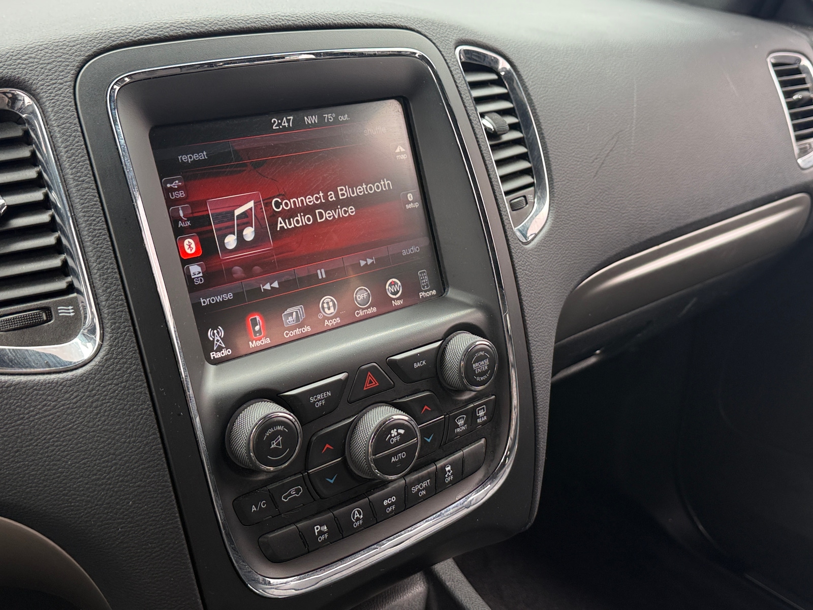 Thumbnail: 2017 Dodge Durango - 3