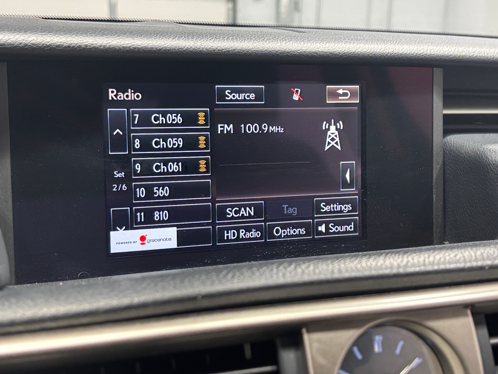 Thumbnail: 2016 Lexus IS - 4