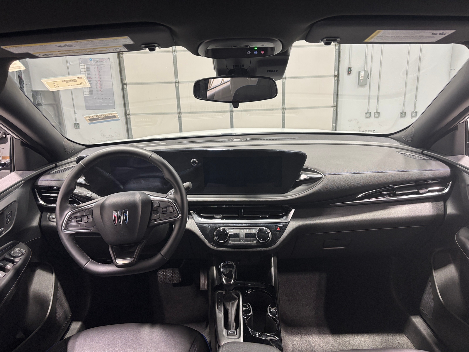 Thumbnail: 2025 Buick Envista - 3