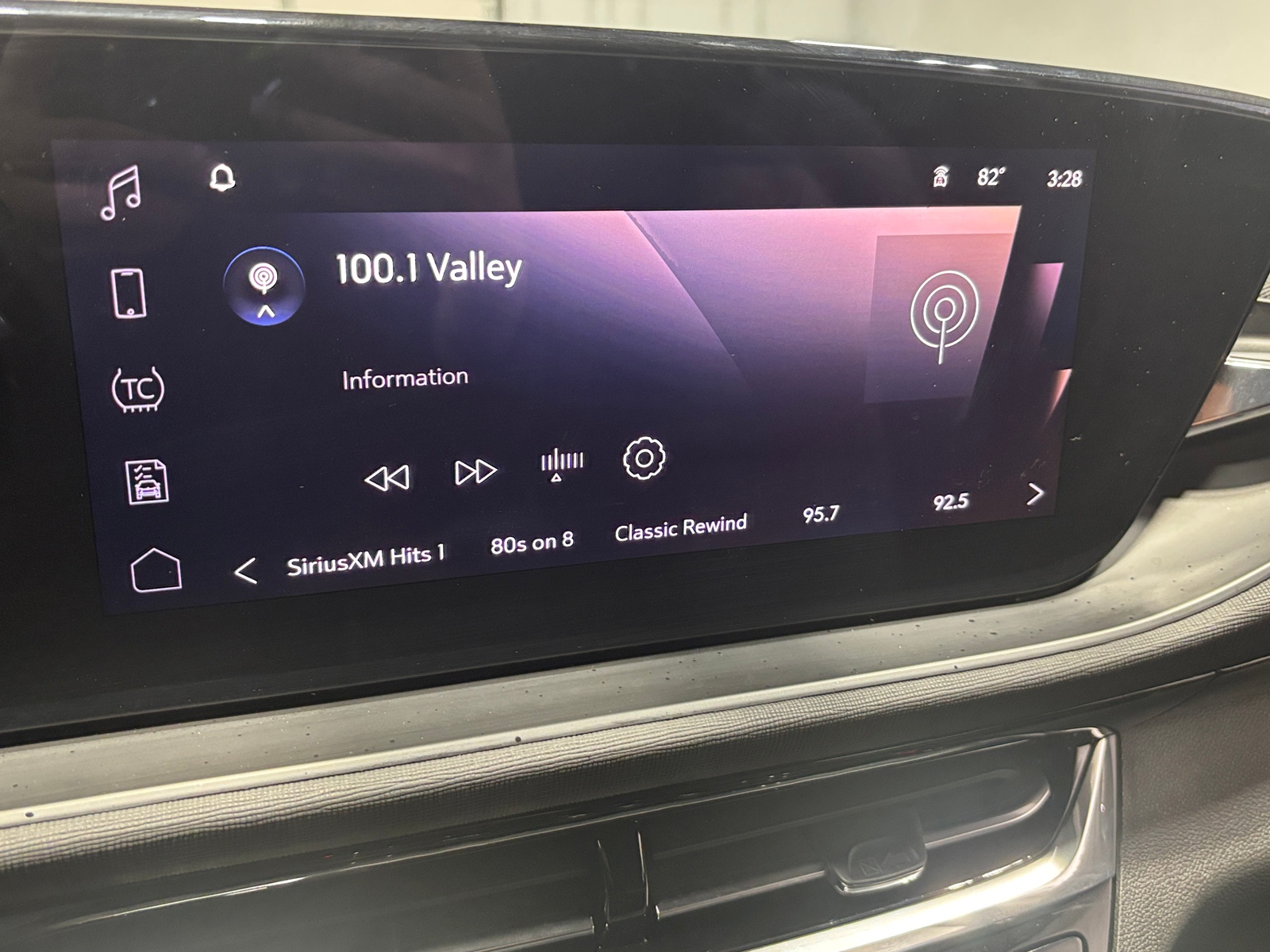 Thumbnail: 2025 Buick Envista - 4