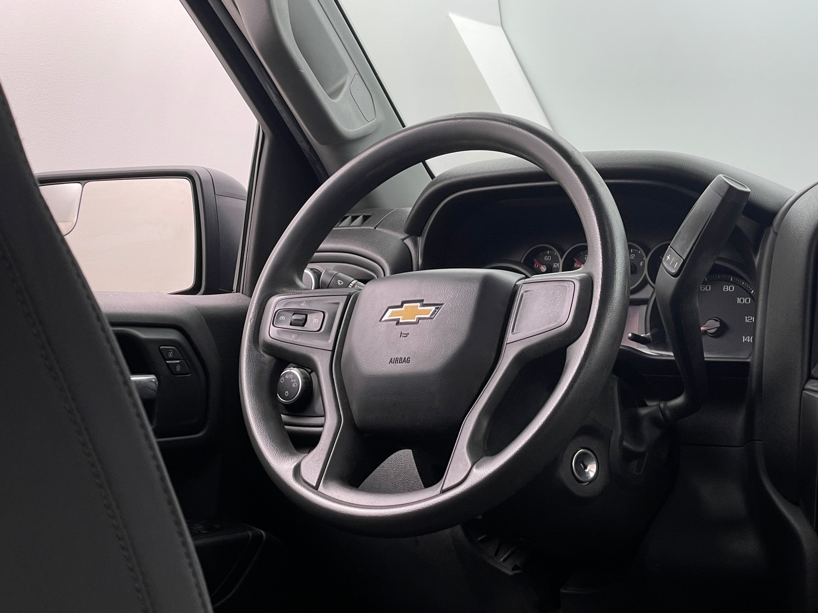 Thumbnail: 2019 Chevrolet Silverado 1500 - 4