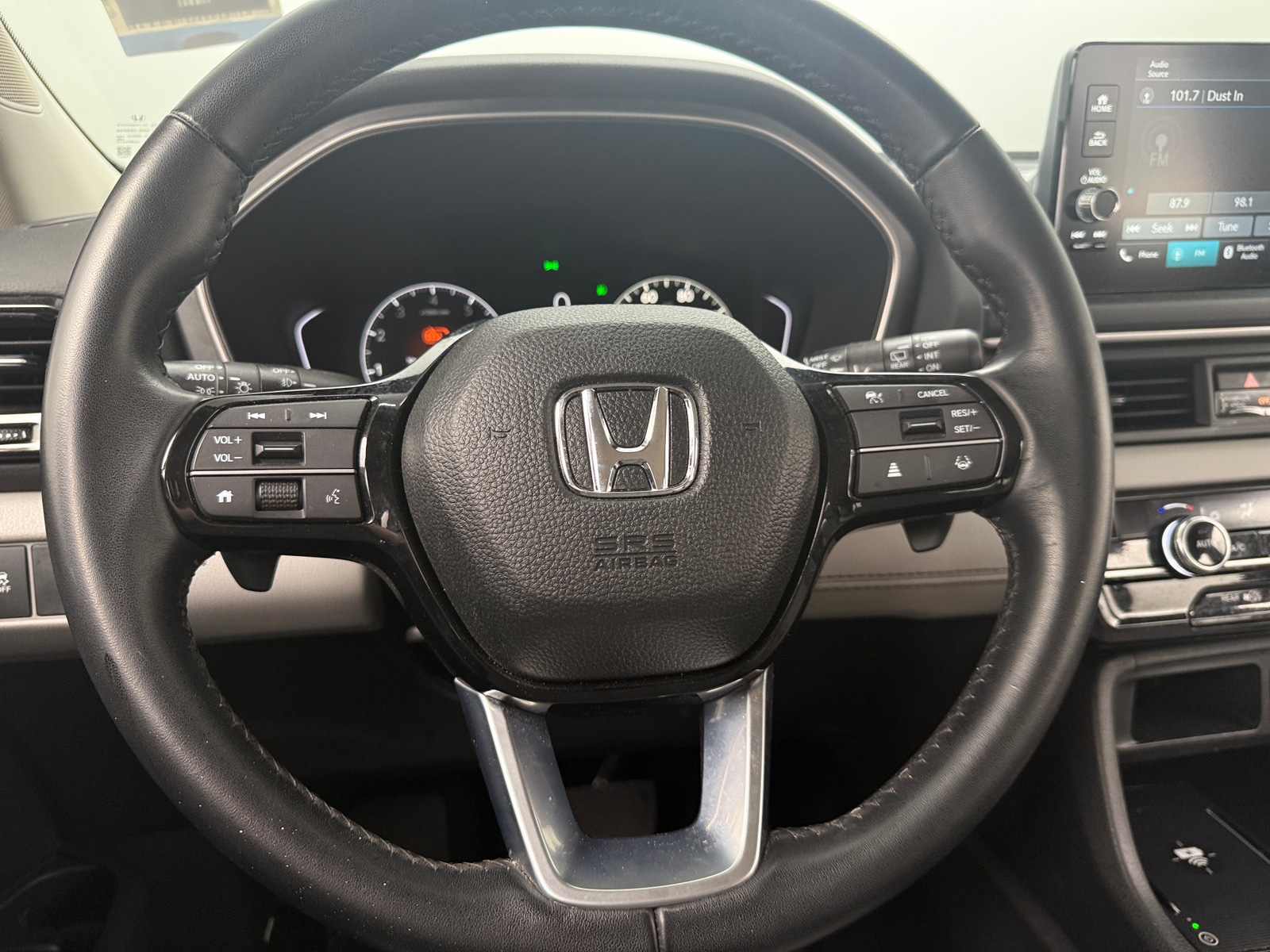 Thumbnail: 2024 Honda Pilot - 4