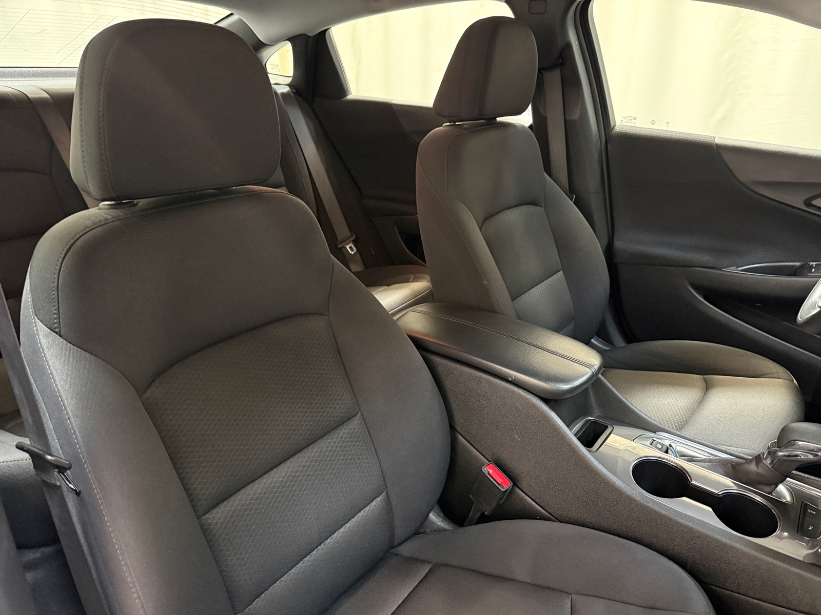 Thumbnail: 2023 Chevrolet Malibu - 2