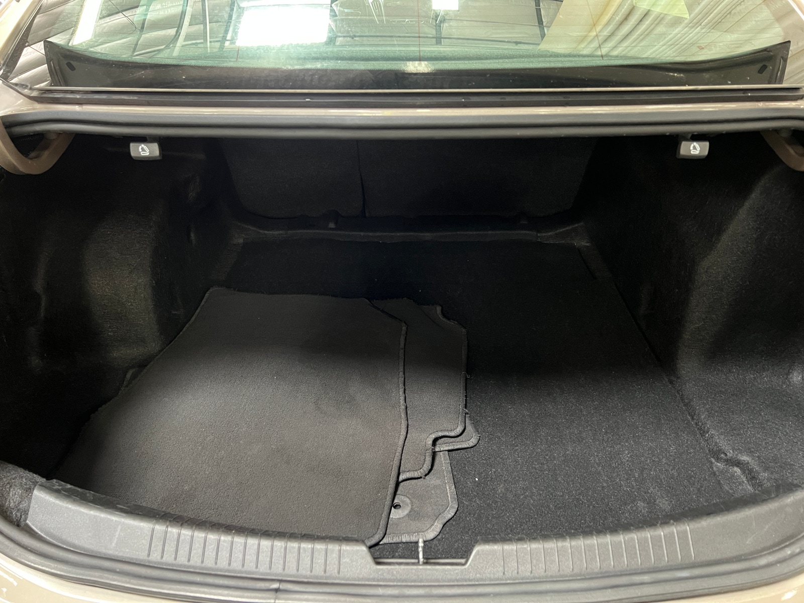 Thumbnail: 2023 Chevrolet Malibu - 7