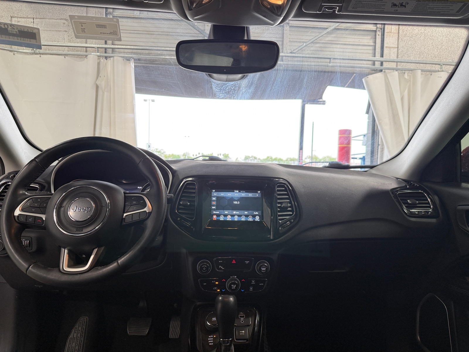 Thumbnail: 2019 Jeep Compass - 3