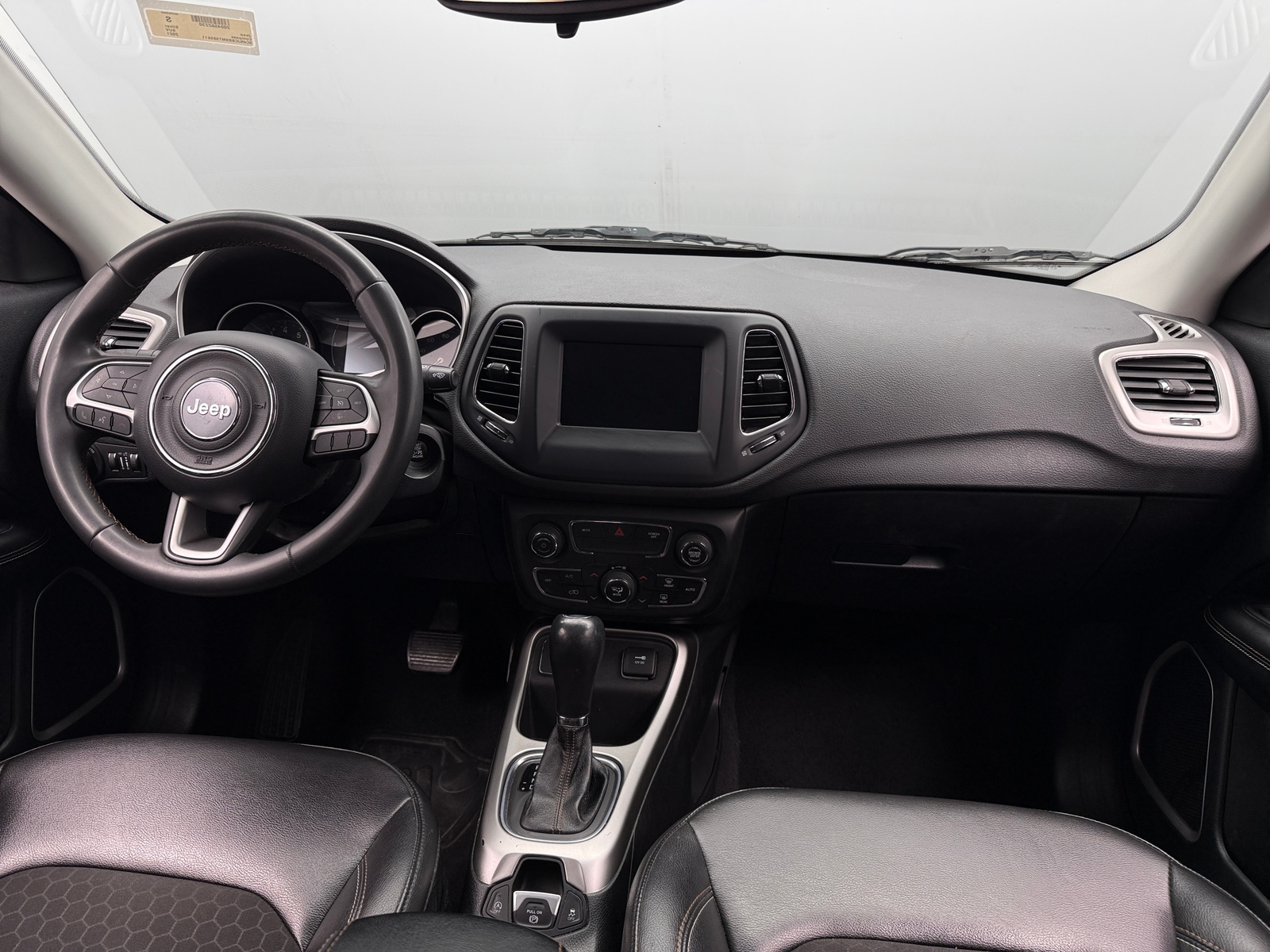 Thumbnail: 2021 Jeep Compass - 3